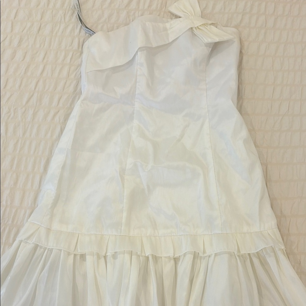 Alfred Angelo White Strapless Ruffle Detail Dress